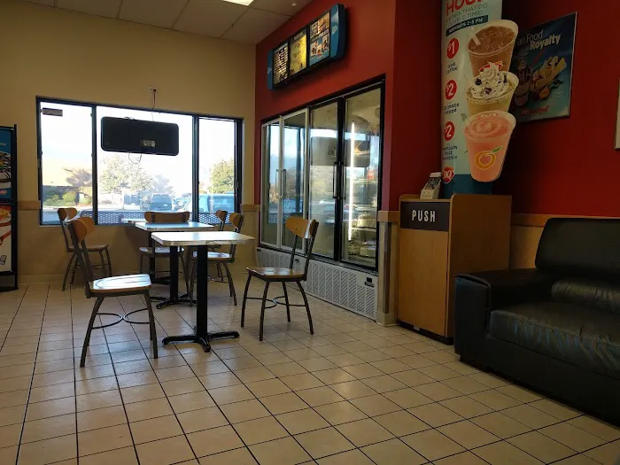 Dairy Queen (Treat) Picture 5