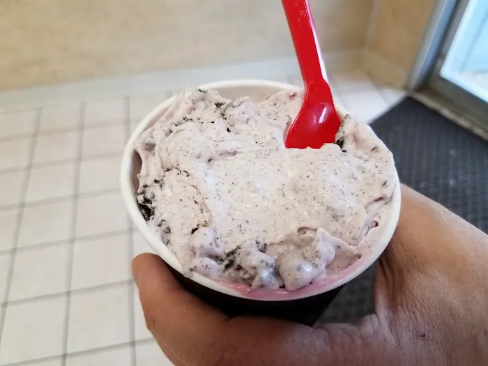 Dairy Queen (Treat) Picture 10