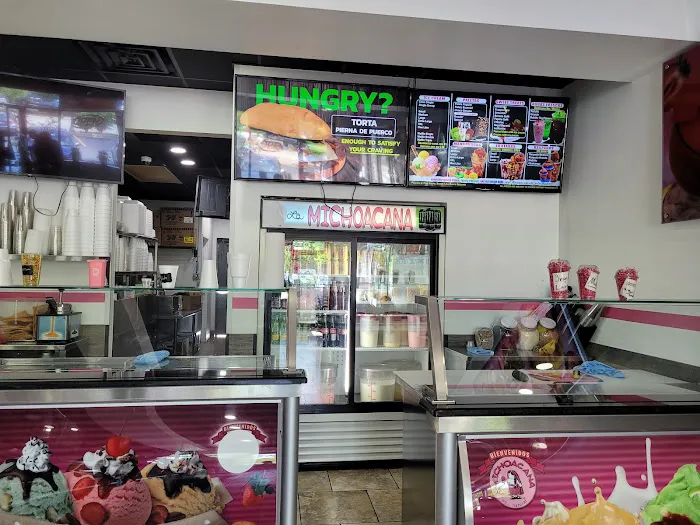 La Michoacana Ice Cream Shop Picture 3