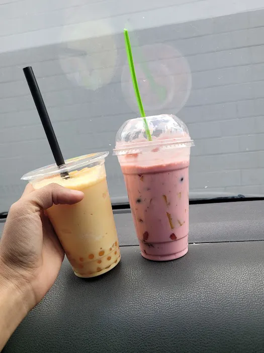 La Michoacana Ice Cream Shop Picture 6