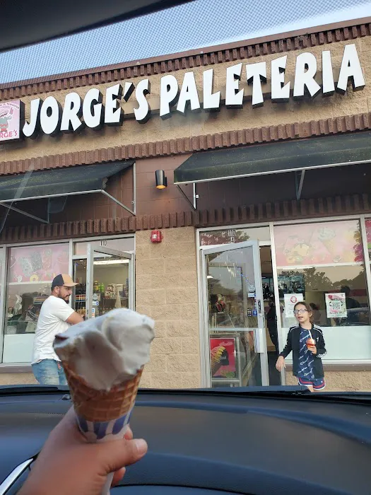 Jorge's Paleteria y Neveria Ice Cream Shop Picture 2