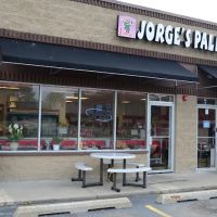 Jorge's Paleteria y Neveria Ice Cream Shop ico