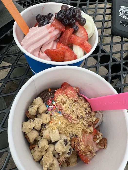Froyo & So Picture 1