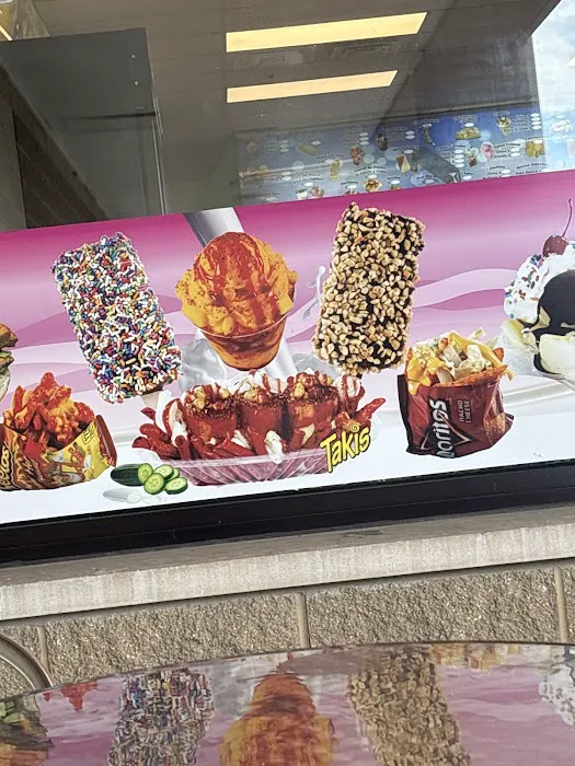 La Michoacana Ice Cream & Fruits Picture 1