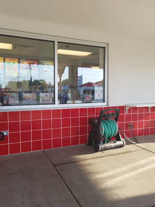 Dairy Queen Store - Treat Only Picture 10