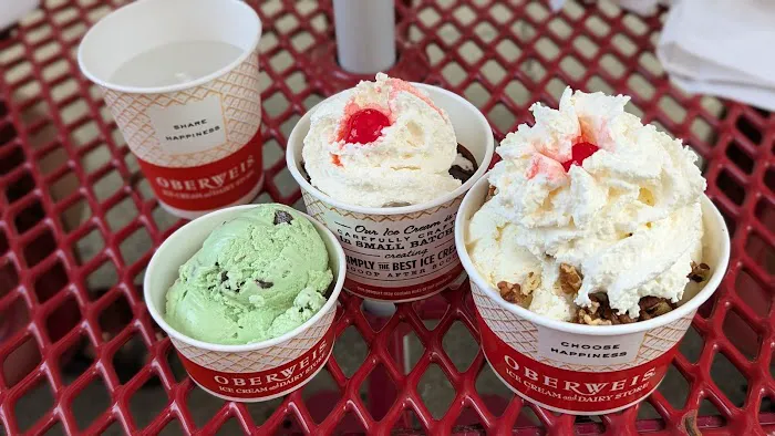 Oberweis Ice Cream and Dairy Store Picture 4