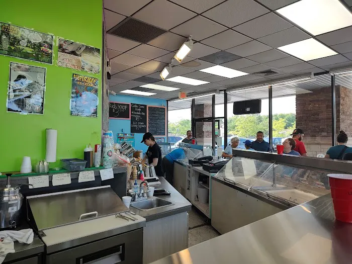 Sprinkles Ice Cream Shoppe Picture 4