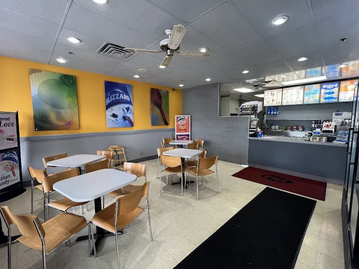 Dairy Queen - Carol Stream Picture 3