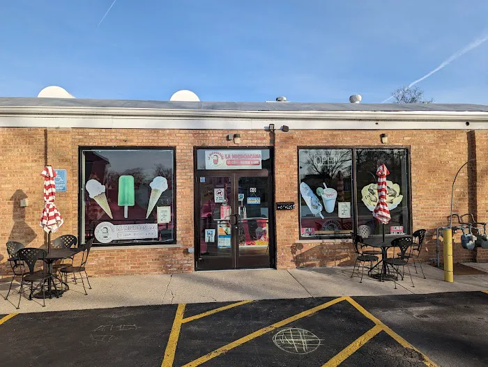 LA MICHOACANA . Ice Cream Shop Picture 3