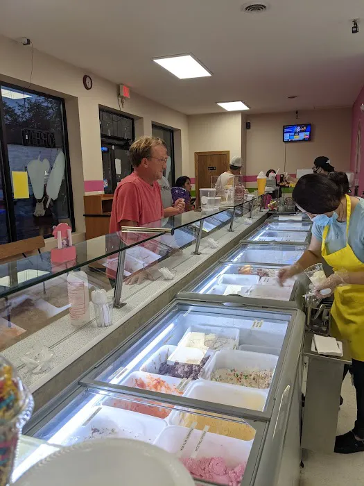 LA MICHOACANA . Ice Cream Shop Picture 5