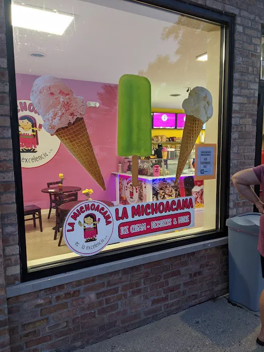 LA MICHOACANA . Ice Cream Shop Picture 6