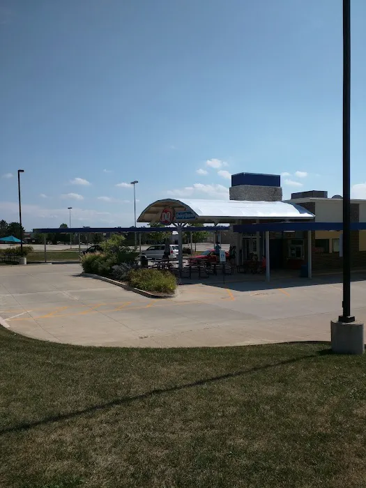Dairy Queen (Treat) Picture 8