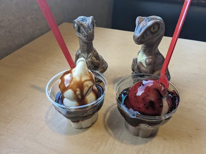 Dairy Queen Store - Treat Only Picture 2
