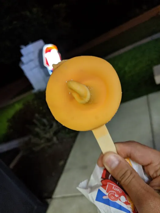 Dairy Queen Store - Treat Only Picture 9