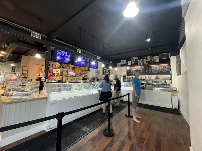 Cabanas Ice Cream & More Picture 6