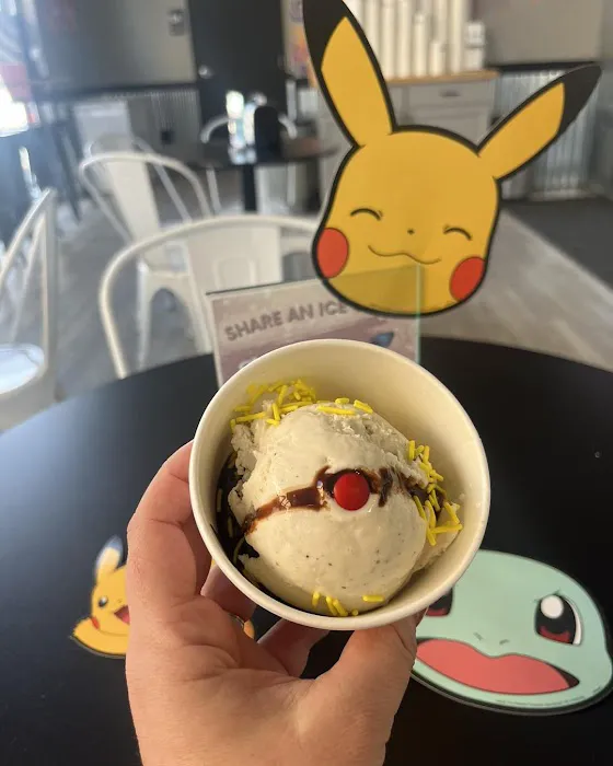 Urban Swirl Scoop Picture 10
