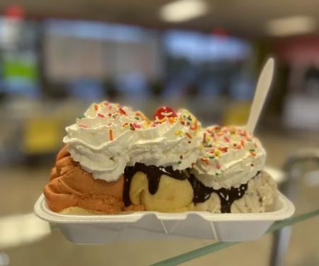 La Michoacana Paleteria & Tortilleria