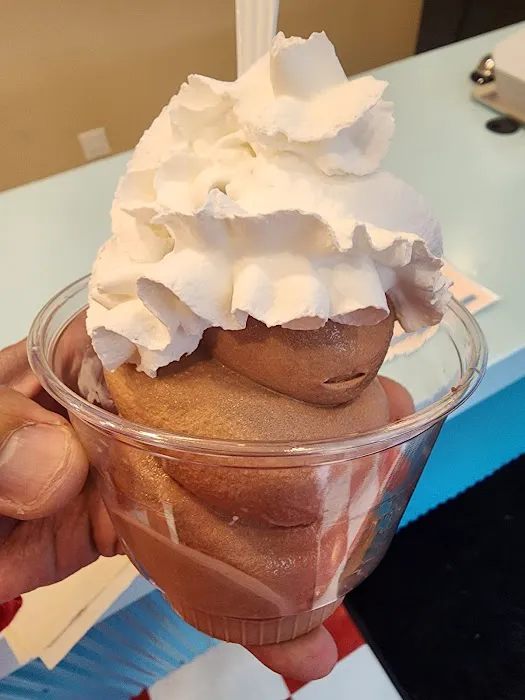 Jessie May’s Ice Cream Picture 7