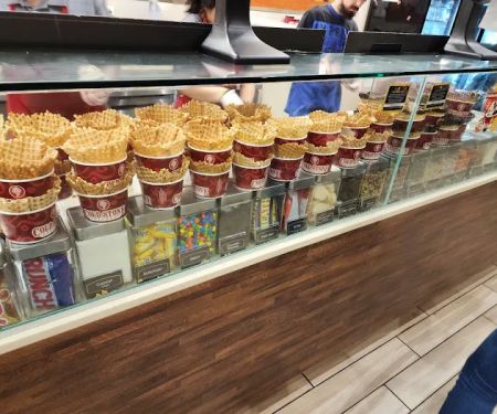 Cold Stone Creamery