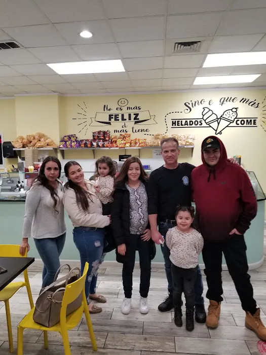 La Michoacana & son’s 2 Picture 10