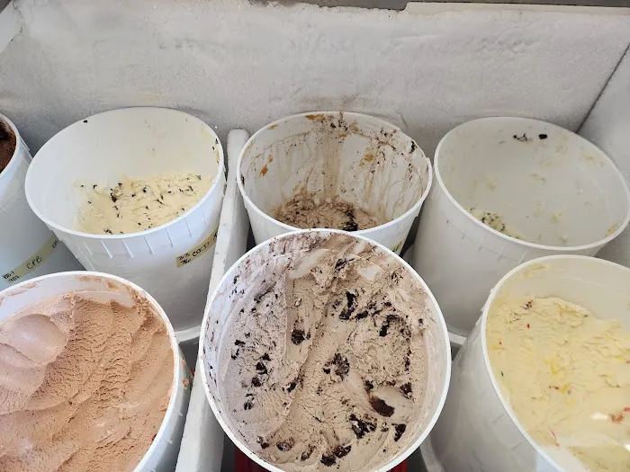 Kimmer's Ice Cream Picture 7