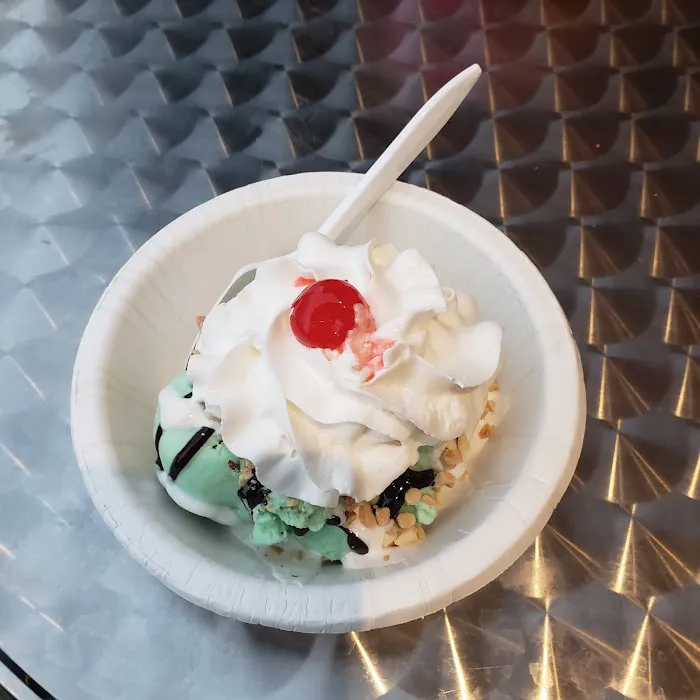 Kimmer's Ice Cream Picture 10