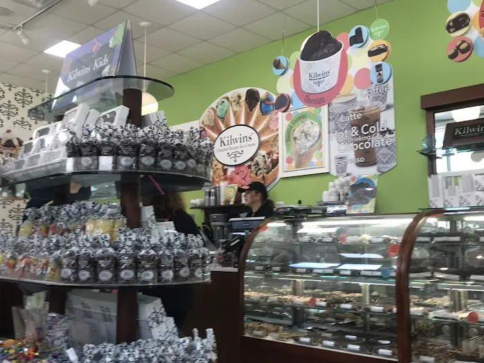 Kilwins Ice Cream - Chocolate - Fudge Picture 5