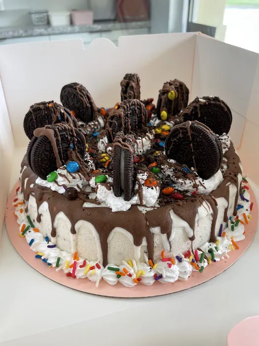 Candy’s Creamery Picture 1