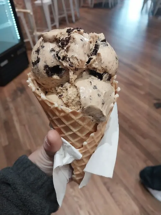 Sweet G's Ice Cream Shop Picture 9