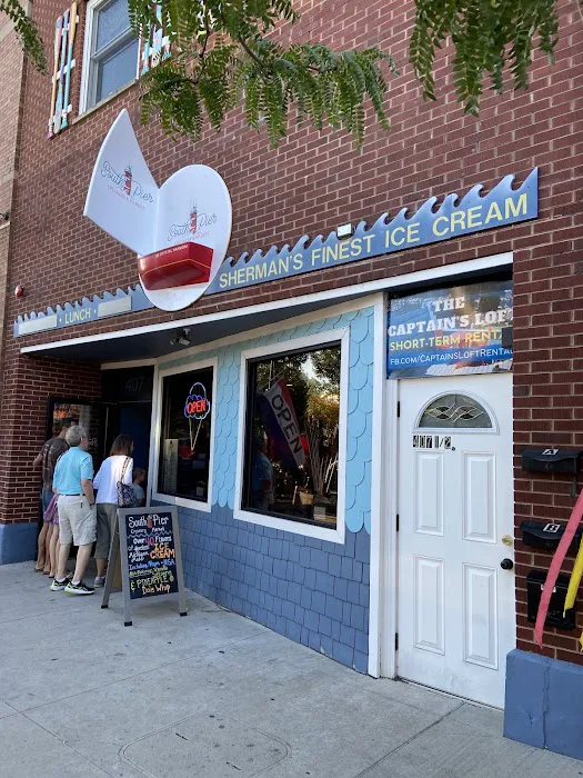 South Pier Creamery & Market Picture 1