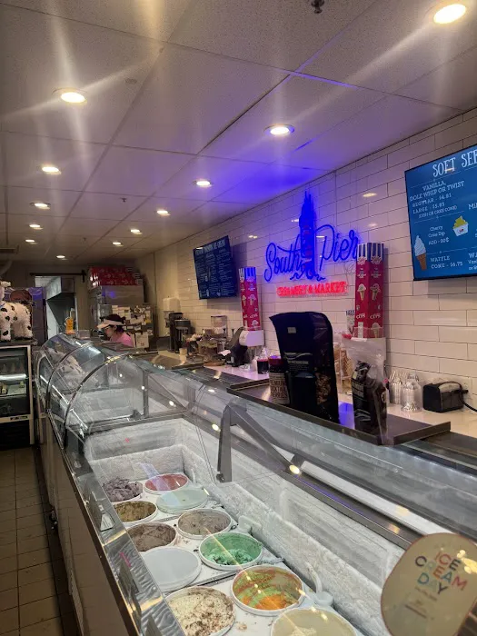 South Pier Creamery & Market Picture 5