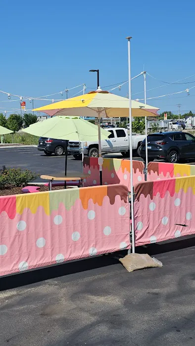 The Original Rainbow Cone - Lakemoor Picture 5