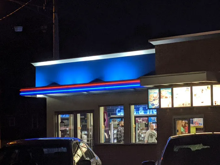 Dairy Queen (Treat) Picture 10