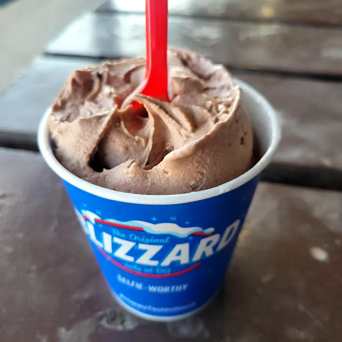 Dairy Queen (Treat) Picture 5