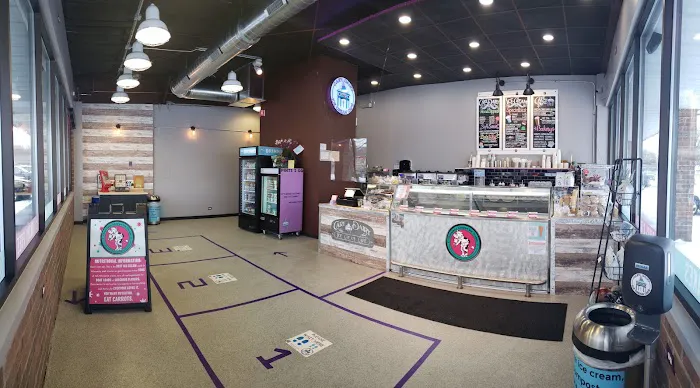 Cary Dairy Ice Cream Cafe Picture 6