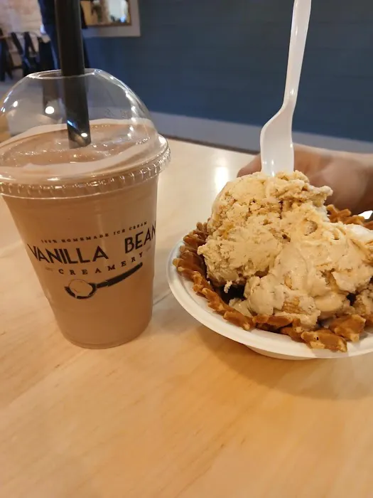 Vanilla Bean Creamery Picture 7