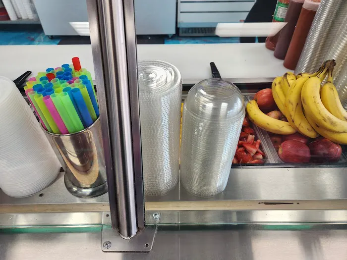 Tropicana Ice Cream Shop Picture 9