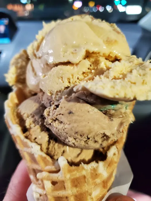 Joe's Ice Cream Supreme Shop Picture 1