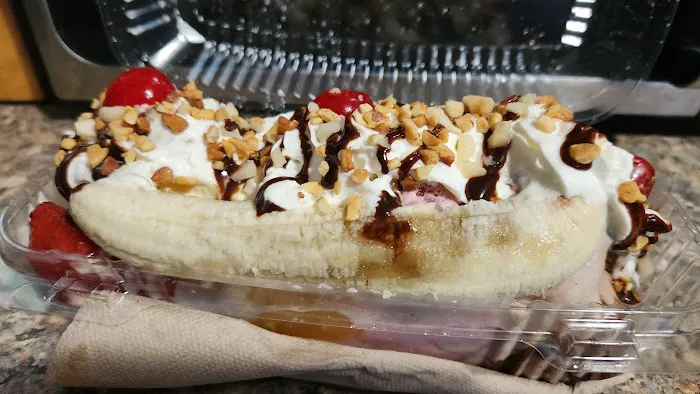 Joe's Ice Cream Supreme Shop Picture 3