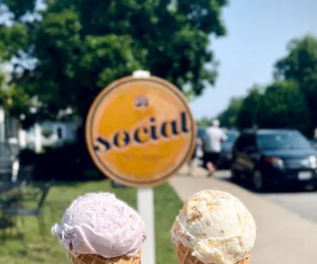Social Ice Cream and Sandwich Shop