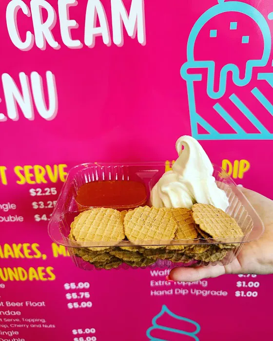 Skoops Ice Cream North Webster Picture 2