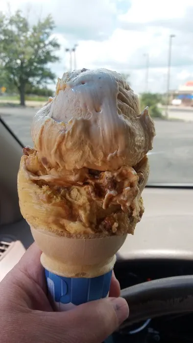 Ritter's Frozen Custard Warsaw Picture 8