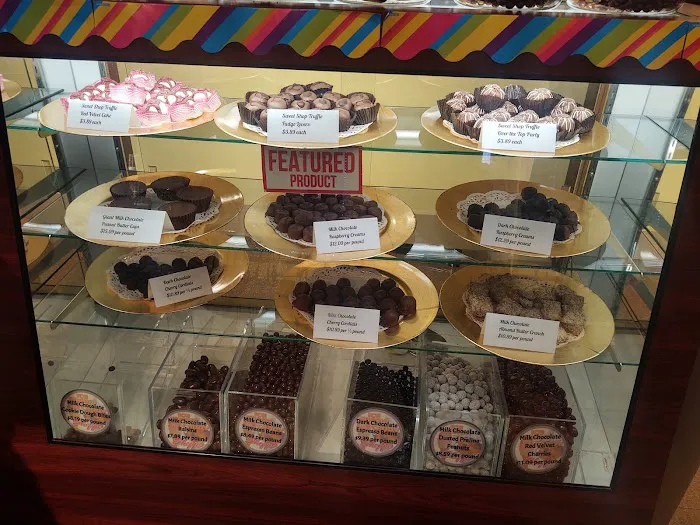 Charley Creek Inn Ice Cream & Candy Shoppe Picture 6