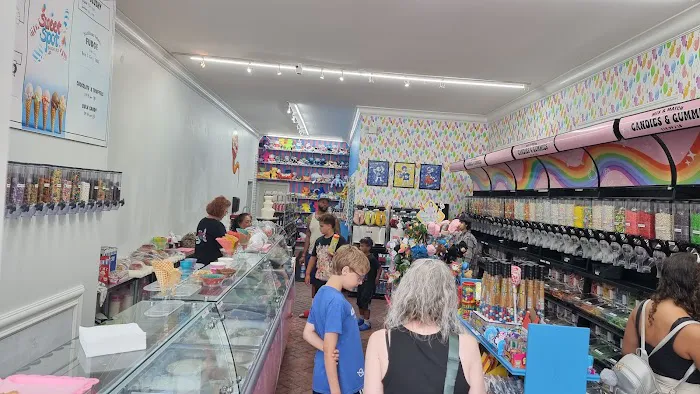 Sweet Spot Saugatuck Picture 7