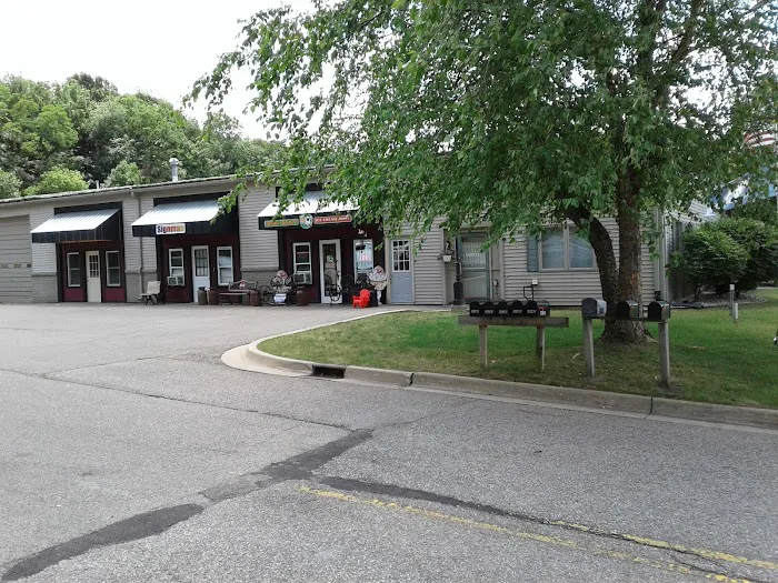 Moo Moo's Ice Cream Joint Picture 8