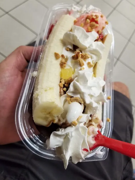 Dairy Queen (Treat) Picture 7