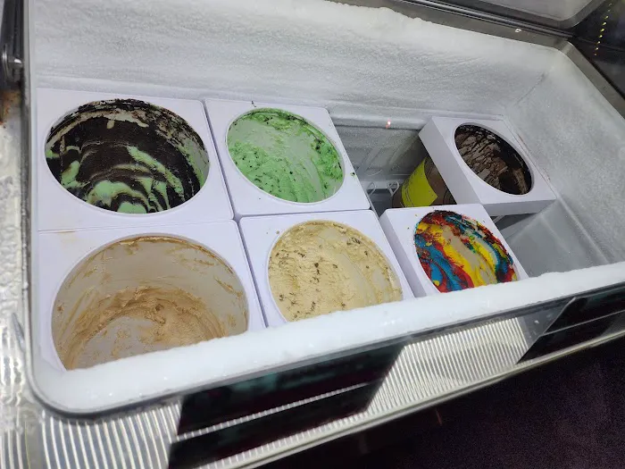 The Ice Box Picture 7