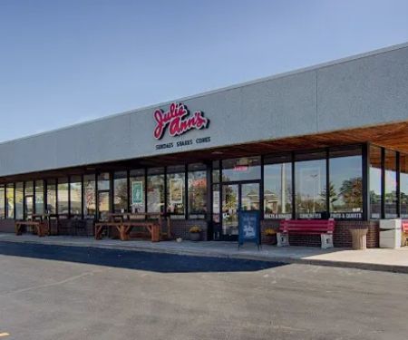 Julie Ann's Frozen Custard