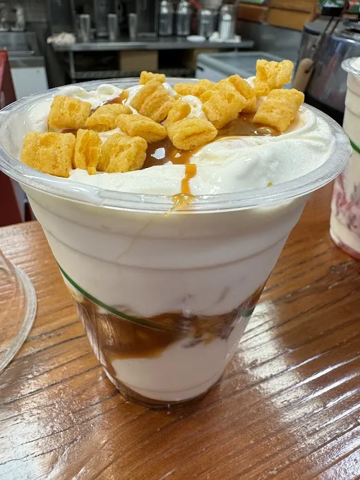 Julie Ann's Frozen Custard Picture 10
