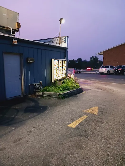 Shirl's Drive-In Zion Picture 9